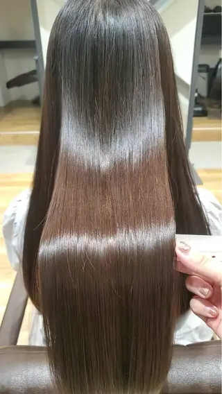 ロング 【モデル募集中】 チサキのヘアスタイル