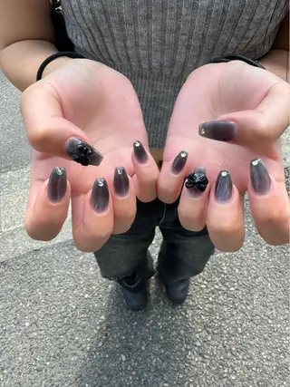 ネイル LAVISH nail salonのネイルデザイン