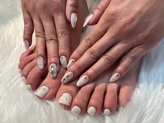 ネイル Lavish nailのネイルデザイン