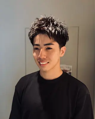 ショート パーマ メンズ スパイキーショート 大人パーマ 丸山のヘアスタイル