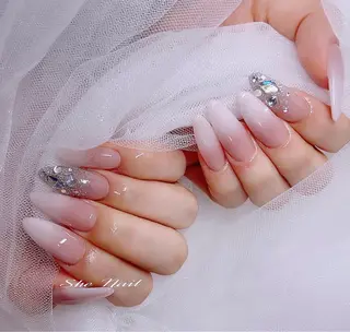 ネイル She   Nail所属・ISA_ BELLAのネイルデザイン