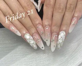 ネイル ネイルサロン Friday 21所属・ネイルサロン Friday 21のネイルデザイン