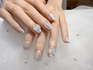 ネイル Fairyフェアリーネイルサロン所属・シズ セキのネイルデザイン