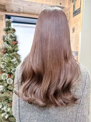 セミロング カラー Chic シックのヘアスタイル