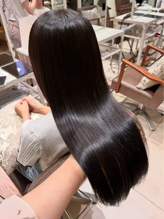 ロング 艶カラー🌟髪質改善 髙畑爽のヘアスタイル