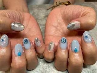 ネイル 佐藤  悠子のネイルデザイン