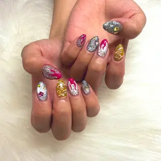 ネイル 池袋✨ネイル やり放題orフレンチのネイルデザイン