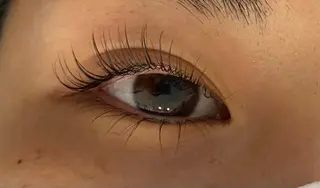 マツエク・マツパ sugar所属・sugar 髪質改善　窪田晴菜のマツエク・マツパデザイン