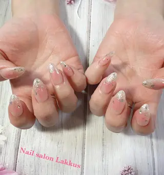 ネイル Lakkus T－CHIのネイルデザイン