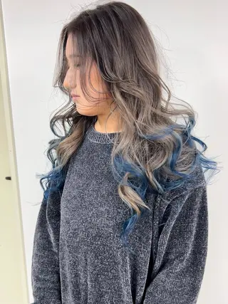 ロング 🥇近藤 恭輔🥇 Recharme新保のヘアスタイル