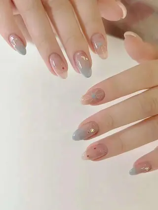 ネイル VIVIAN リサのネイルデザイン