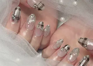 ネイル うるつやネイル🫧 Amiのネイルデザイン