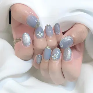 ネイル Kanon 🤍のネイルデザイン