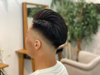 ショート カラー メンズ 泰成/メンズ特化/ フェード/ツイスパのヘアスタイル