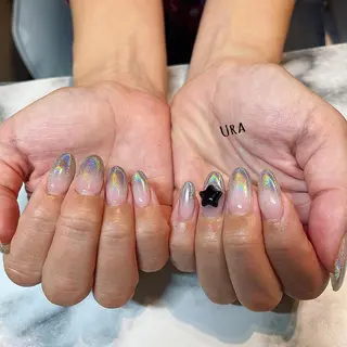 ネイル UrakoNail 《nail》のネイルデザイン