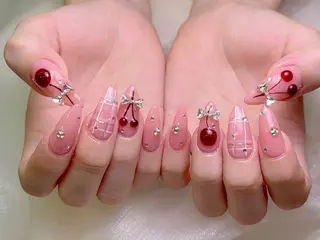 ネイル lucky nail 歌舞伎町のネイルデザイン