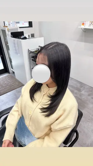 セミロング 行木 そらのヘアスタイル