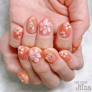 ネイル JiIna nailのネイルデザイン