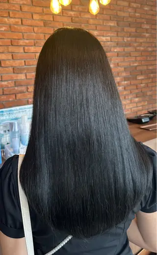 ロング カラー 遠藤 日和のヘアスタイル