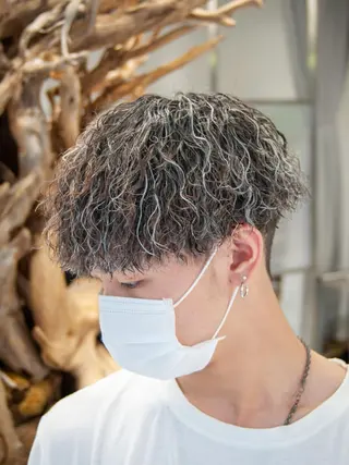 カラー パーマ メンズ シャドウパーマ/ ルーズパーマ/メンズのヘアスタイル