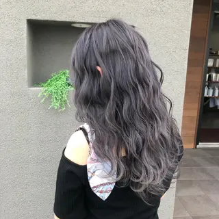 ロング maco 艶感ハイトーン🦋のヘアスタイル