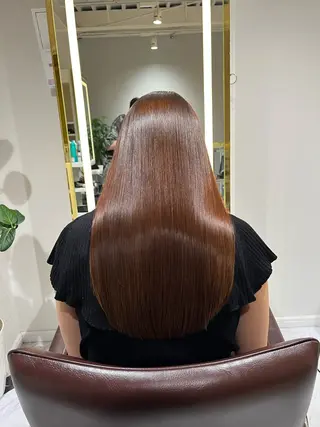 ロング ekolu所属・髪質改善・縮毛矯正 特化・ユウシンのヘアスタイル