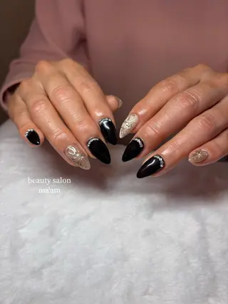 ネイル beauty salon ma'am所属・chihiro 小路ネイルのネイルデザイン