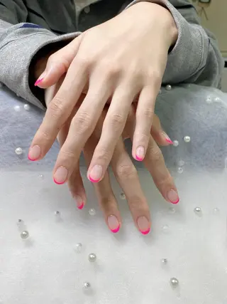 ネイル Nikoネイルサロン中野店所属・merci リカのネイルデザイン