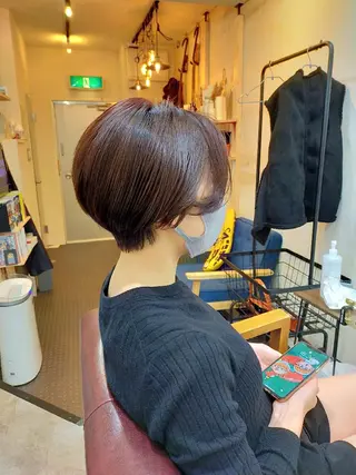 ショート カラー SUN GLOW  サングロウ所属・水素トリートメント／ 髪質改善/ナカノメのヘアスタイル