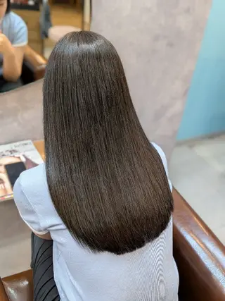 セミロング 西川 智葉のヘアスタイル