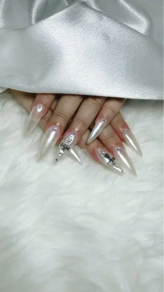 ネイル nailsalon veluneのネイルデザイン