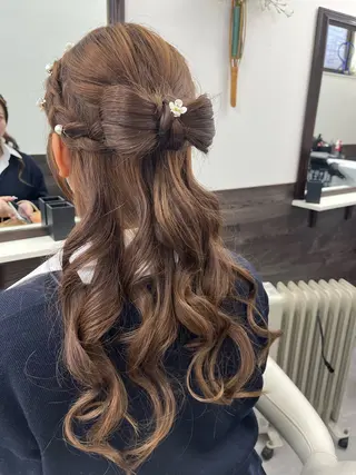 ロング ヘアアレンジ CuTou シンカのヘアスタイル