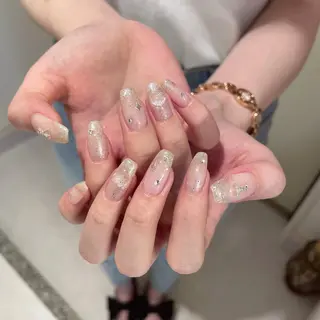 ネイル Ami 🦥のネイルデザイン