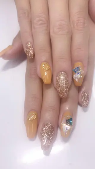 ネイル リラネイル Aikenのネイルデザイン