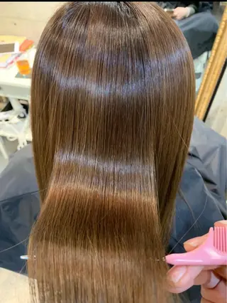 ロング ミルクティーベージュ ブリーチ 店長 清水のヘアスタイル