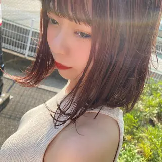 カラー PELE WAKAのヘアスタイル