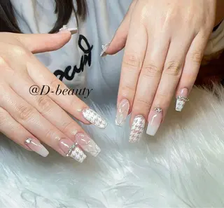 ネイル D-BEAUTY Nailsalonのネイルデザイン