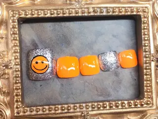 ネイル マジックミラー所属・マジック ミラーのネイルデザイン