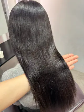 ロング パーマ ベージュ透明感カラー 🫧AYUMI🫧のヘアスタイル