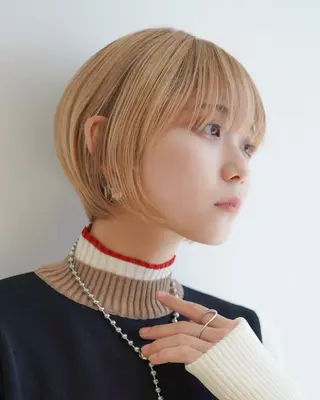 ショート カラー ツジグチ シュンのヘアスタイル