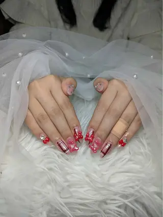 ネイル Queen Nail 柏店　クイーンネイルのネイルデザイン