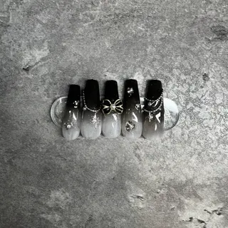 ネイル jellyfish アカリ【静岡駅5分】のネイルデザイン