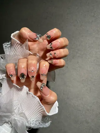 ネイル I-nailロング /ワンホン/キラキラのネイルデザイン