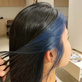 ロング カラー ❁︎NOAN❁︎ レイヤーカットのヘアスタイル