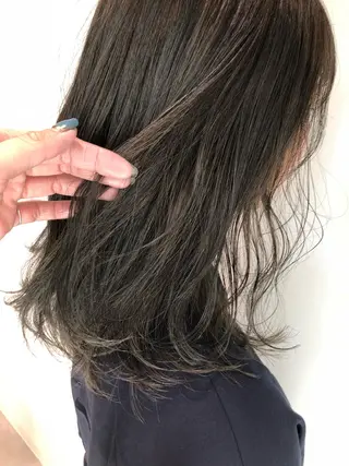 ミディアム カラー scene.池袋所属・scene. haraのヘアスタイル