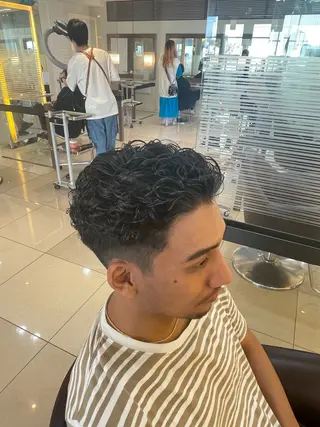 パーマ メンズ 辻野 光希のヘアスタイル