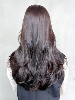 セミロング カラー ITby ALBUM 北千住店のヘアスタイル