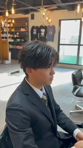 ショート 新井 郁矢の眉毛・アイブロウイメージ