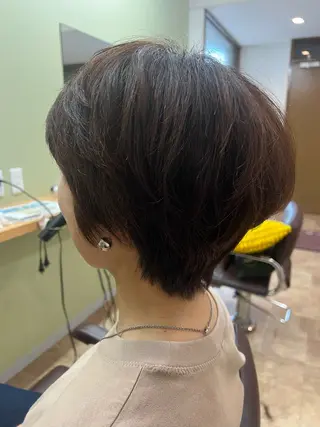 ショート 村中 逸紀のヘアスタイル