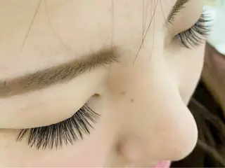 マツエク・マツパ ALL by One'Ness所属・ALL by One 'Nessのマツエク・マツパデザイン